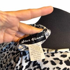 Star Vixen Black and White Leopard Print Blouse